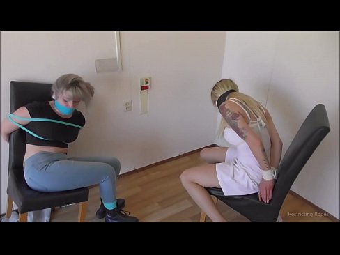 ❤️ Ferslave / fêstbûn en gagged / famke yn need ❤️❌ Seks by porno fy.xxxifuck.ru ❌